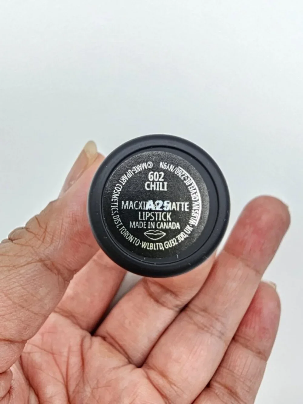 MAC 602 Chili Macximal Matte Lipstick, Warm Brick Red, New without box - Picture 9 of 15